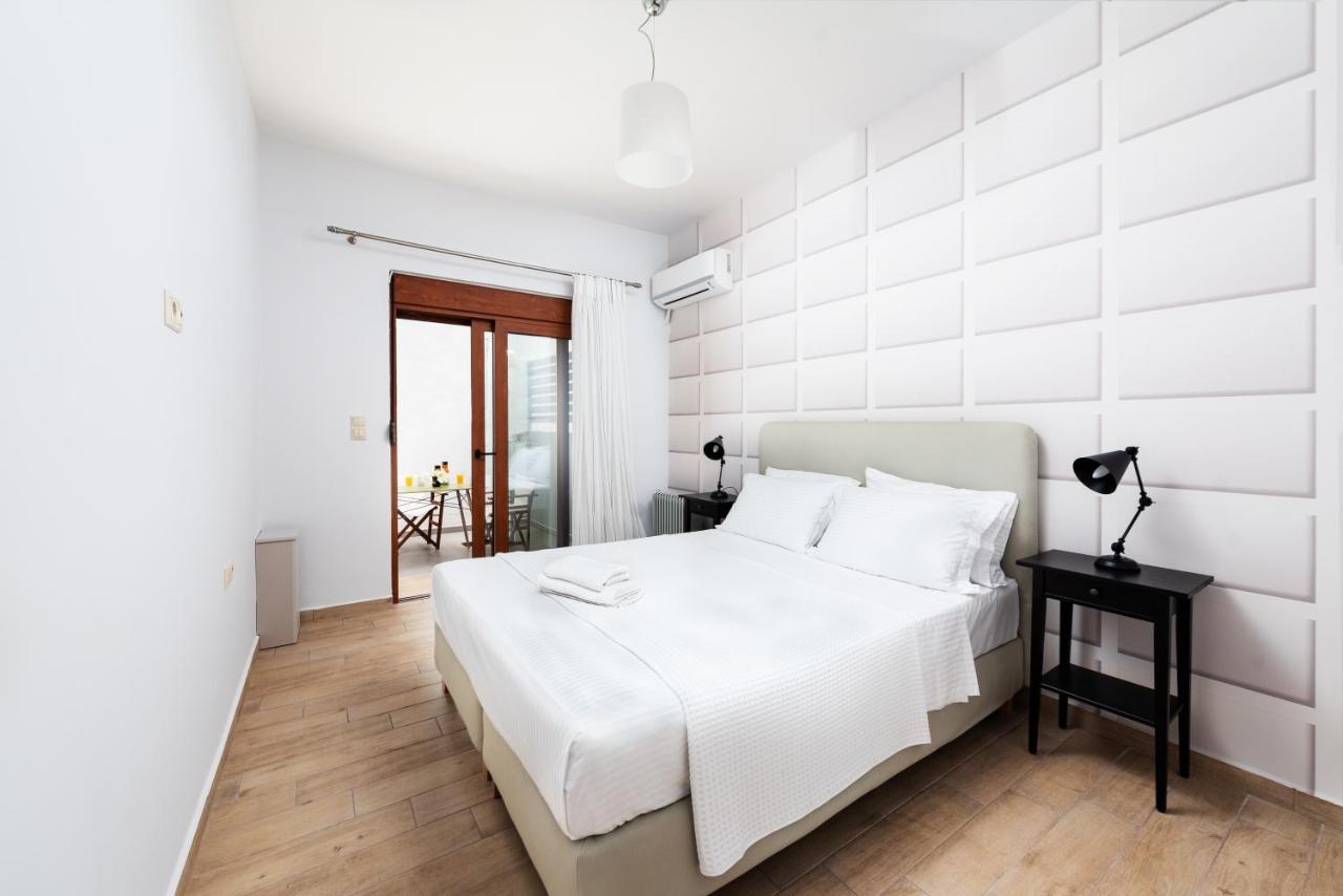 Ritas Modern In-City House Rhodes City ภายนอก รูปภาพ